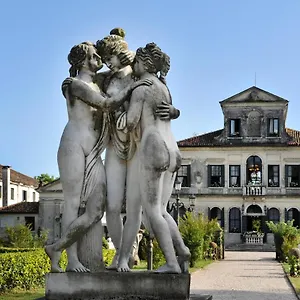 https://villa-navagero-scuderie-2.hotelinveneto.com
