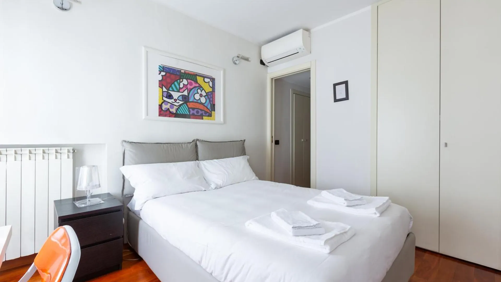 Cosy Two Bedroom Apartment Close To Navigli Milano