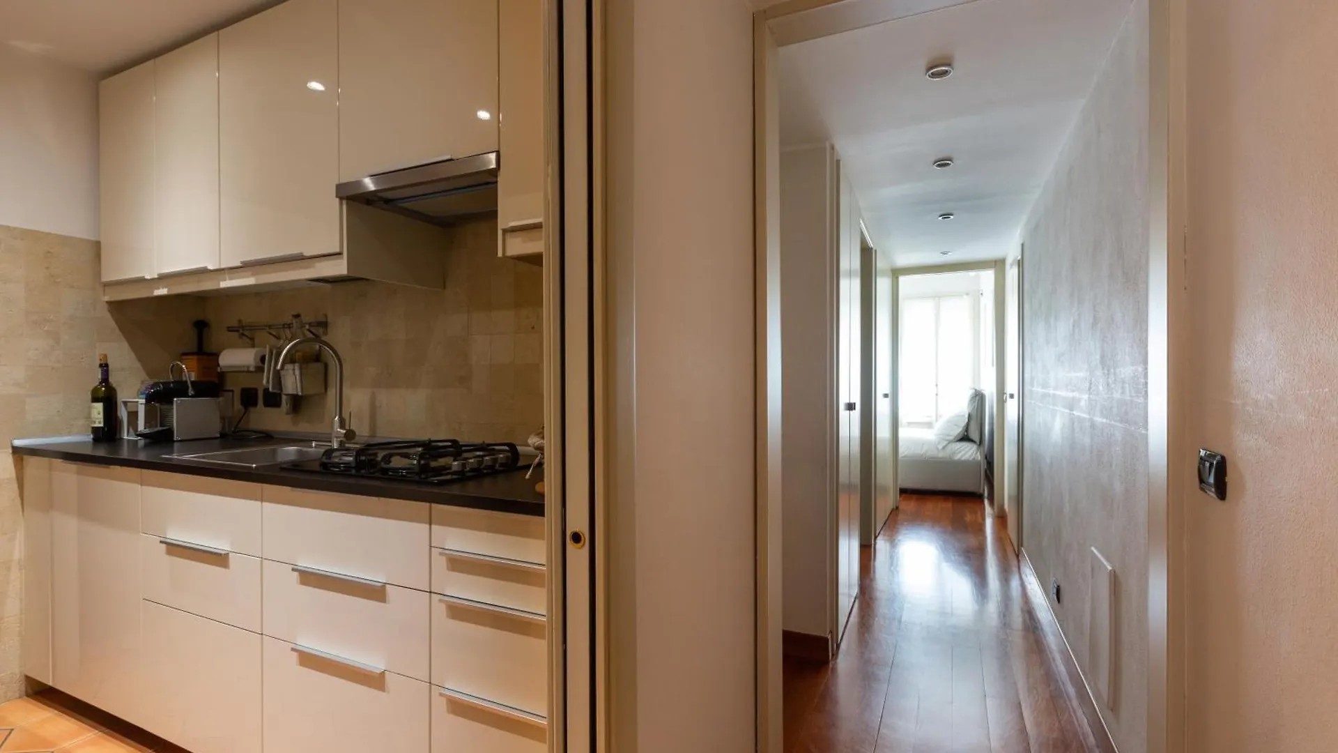 Cosy Two Bedroom Apartment Close To Navigli Milano Italia
