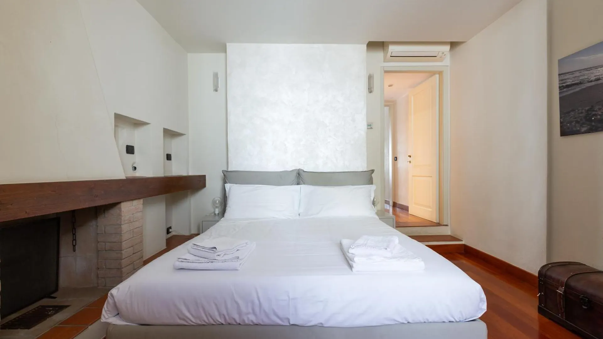 Cosy Two Bedroom Apartment Close To Navigli Milano 0*,